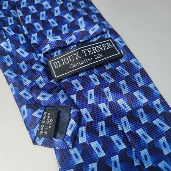 Bijoux Terner genuine silk tie blue geometric wave pattern 60in long 4in wide - Picture 3 of 8